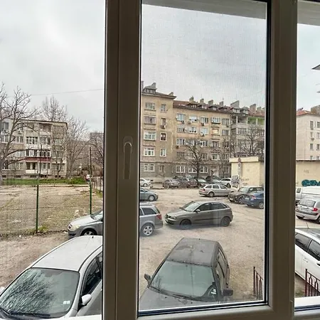 Apartamento Cozy Cathedral Corner - 2 Mins Walk From The Main Pedestrian Street
